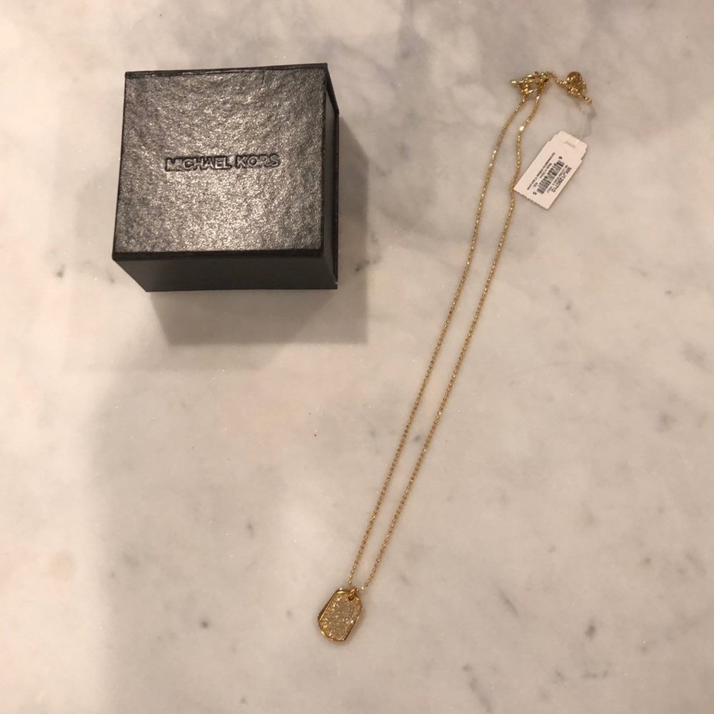 Michael kors yah necklace